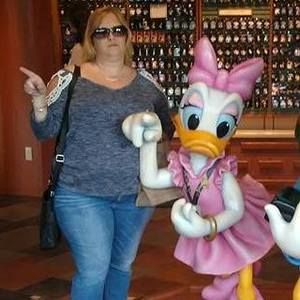 Meet your Posher, Tina